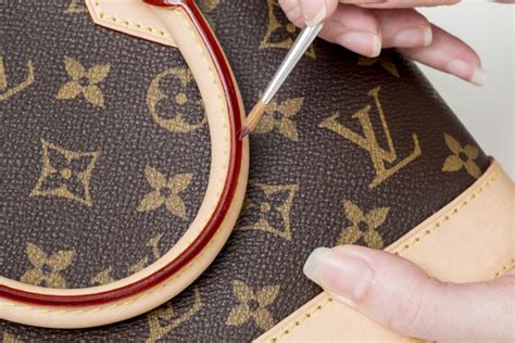 louis vuitton canvas repair|louis vuitton repair prices.